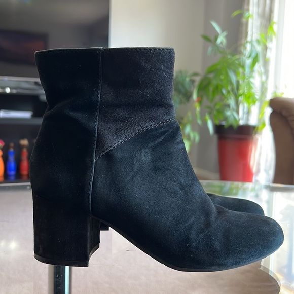 Nine West black block heeled ankle Bootie - Picture 2 of 7